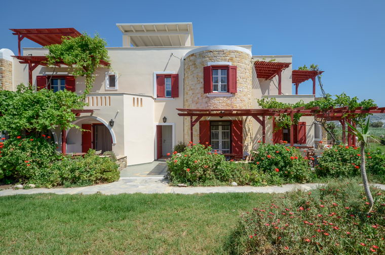 Acti Plaka Studios and Apartments