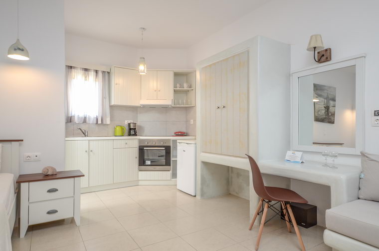 Acti Plaka Studios and Apartments